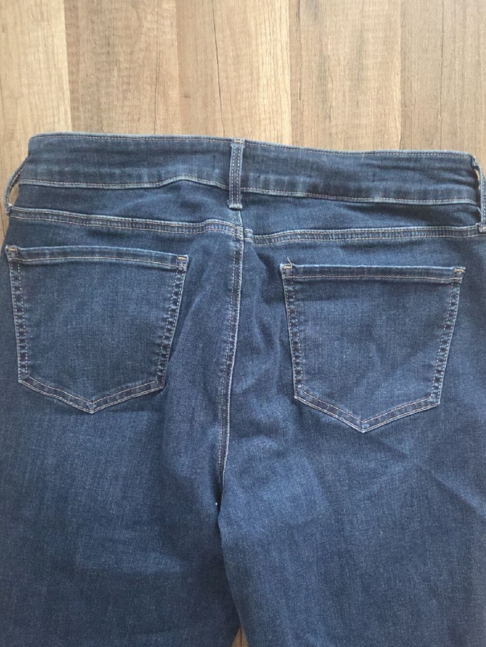NYDJ Indigo Stretch Denim Capris - Picture 5 of 5